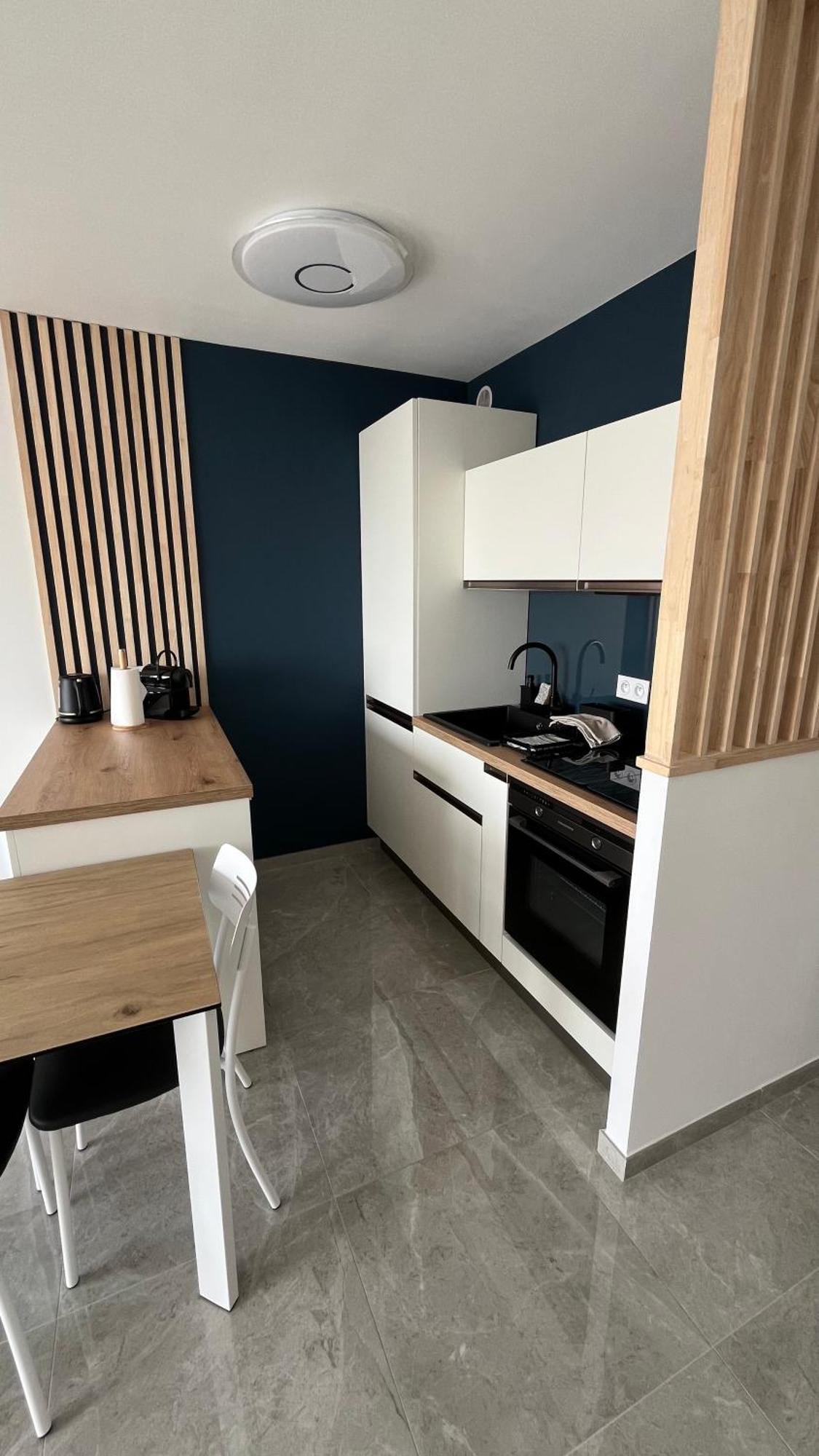 Appartement Vue Mer 팔라바 레 플로 외부 사진